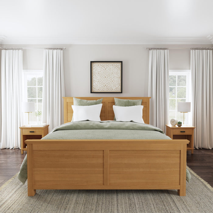 Oak Park King Bed and Two Nightstands