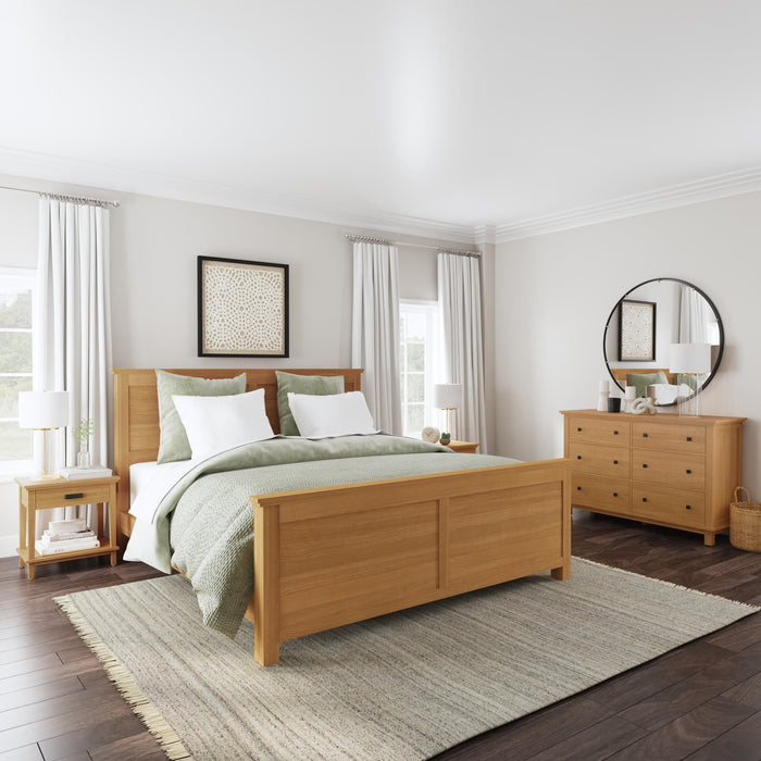 Oak Park King Bed, Two Nightstands and Dresser